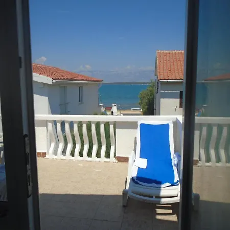 Selman Apartment Nin
